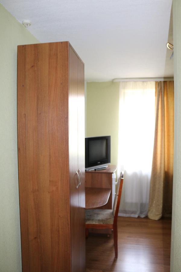 Готель ***Феєрія Tyachiv Luaran gambar