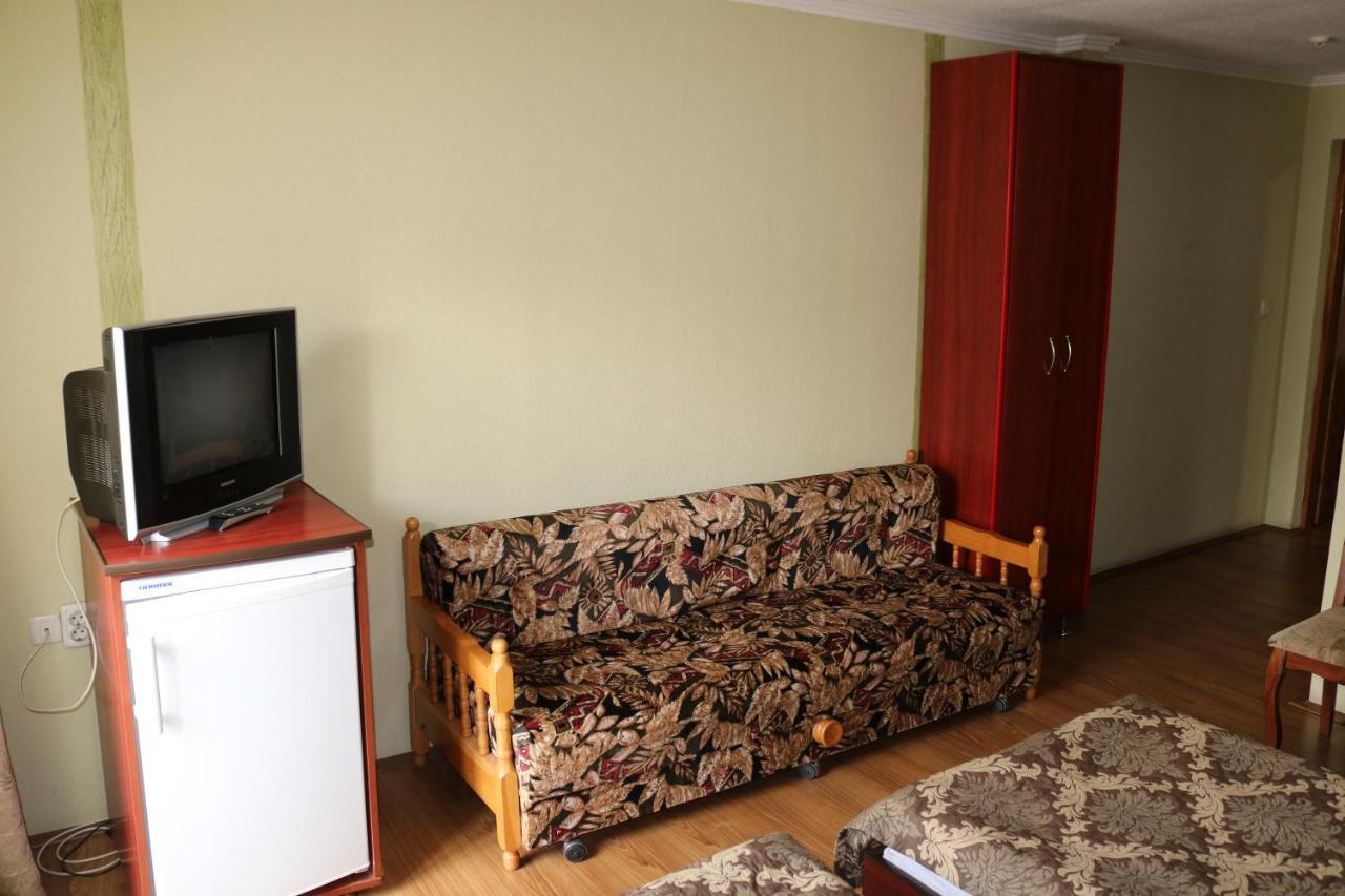 Готель ***Феєрія Tyachiv Luaran gambar